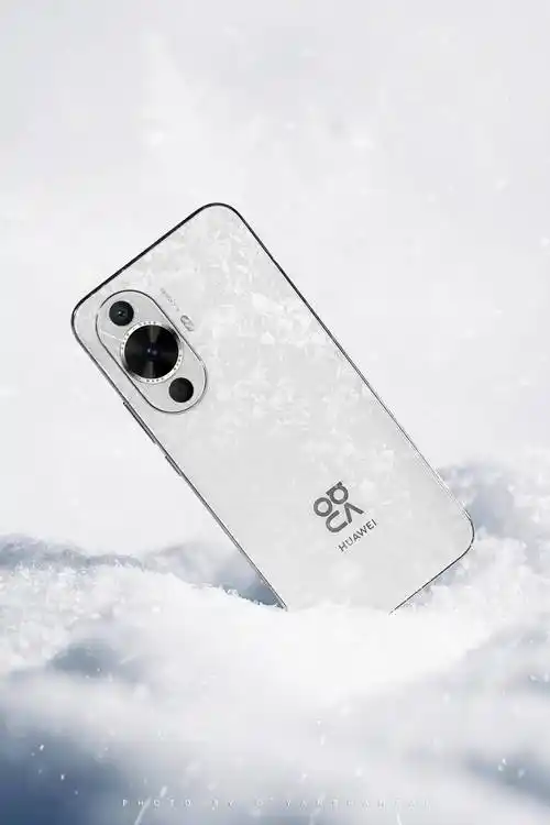 华为nova 12 活力版樱语白图赏,潮流派也是颜值派_影像_系列_显示