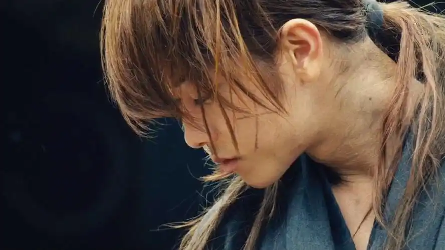 漫改,浪客剑心,拔刀斋,穿着红色衣服打boos