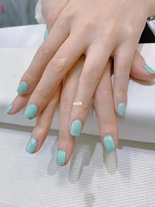 适合夏天的美甲