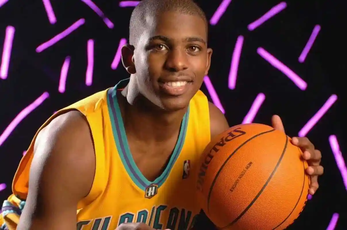 原创保罗新冠检测呈阳性将无限期休战:叹一句命运弄人,英雄末路悲歌