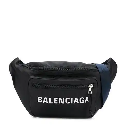 balenciaga/巴黎世家 19年春夏 男性 字母 拉链 黑色 斜挎包 5330099