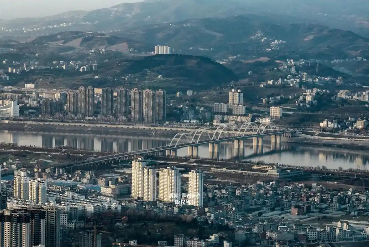 推荐一个拍摄安康全景的制高 - 抖音