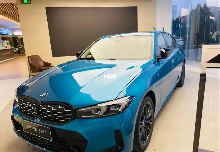 宝马325li曜夜现车