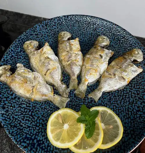 066失败香煎鱼简单拿捏了餐厅的技术