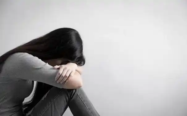 女人对情人失望的句子,做错事失去爱人绝望无助的伤感句子?-语录网