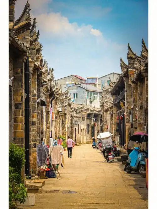 不出远门过五一  中国工农红军第四方面军诞生地—红安县七里坪镇