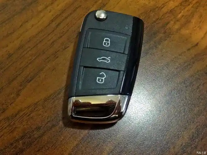 全球超2000万辆销量上海大众凌渡 车钥匙 和车型很配 运动风上海大众