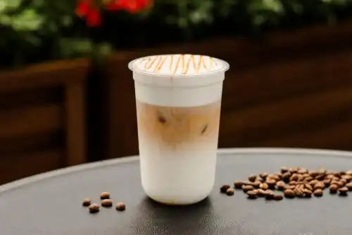 焦糖玛奇朵 咖啡 拿铁
