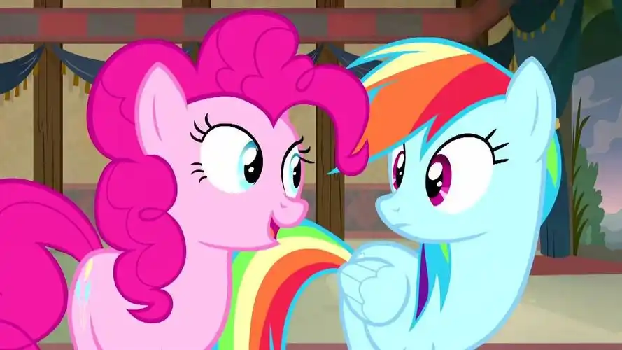 小马宝莉友谊的魔力第七季碧琪和云宝去找无畏天马