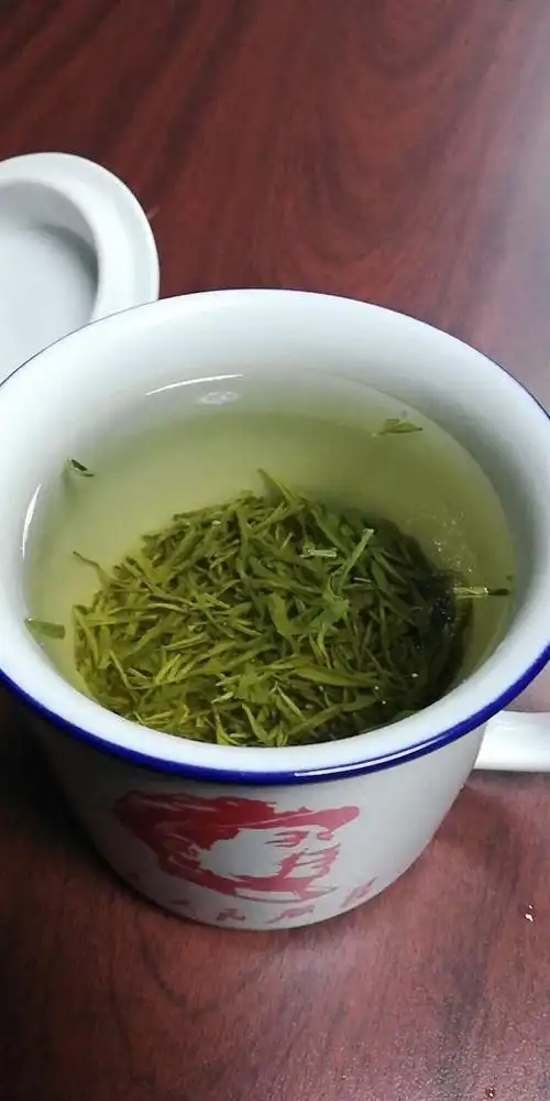 早晨泡一杯绿茶,道一声早安