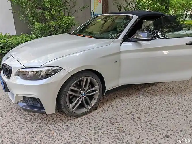 自用宝马2系敞篷 价格不高 十小几个 诚意来询