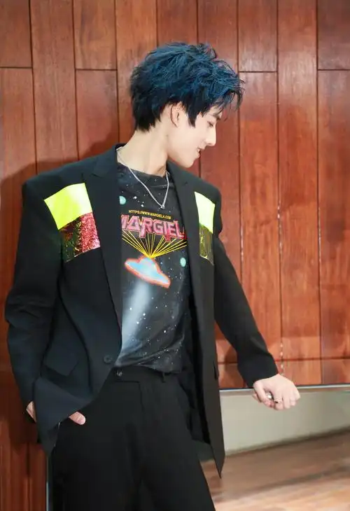 邓超元ok挚爱风格大赏帅气图片44