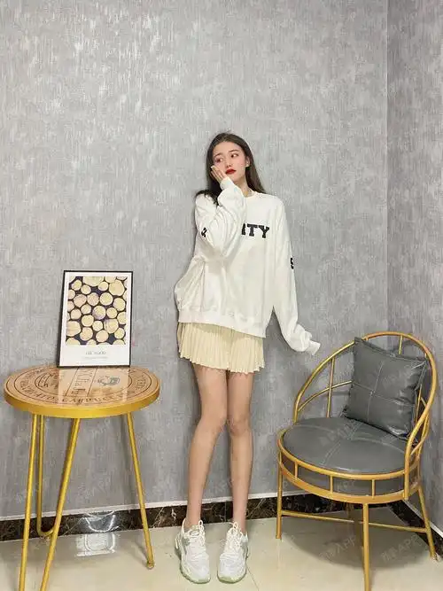 果然女孩子瘦下来就是好看!