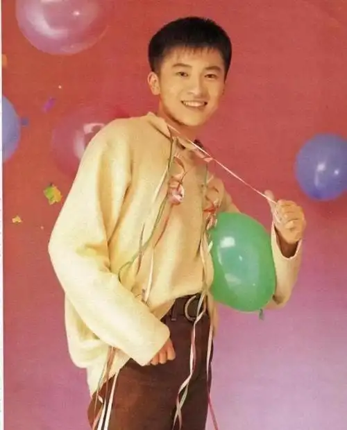 "学霸歌手"的艰苦转型路