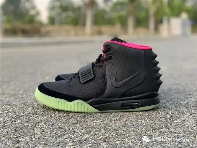 nikeairyeezy2nrgkanye黑粉椰子侃爷