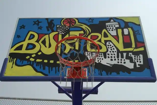 北京墙绘丨篮球场和墙绘碰撞,能擦出什么火花?球员:更来劲了