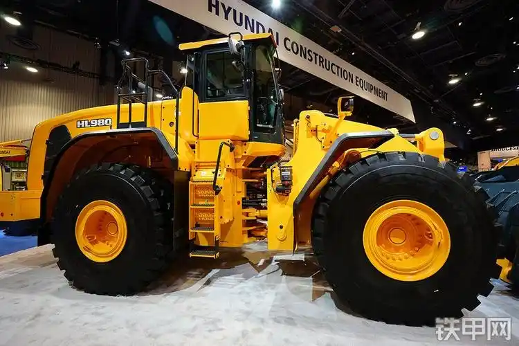 现代hl980装载机