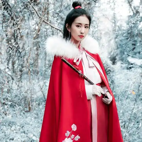 特价女披风外套 加厚 冬季