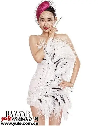 新晋90后四小花旦pk:周冬雨坚守电影童菲身价看涨