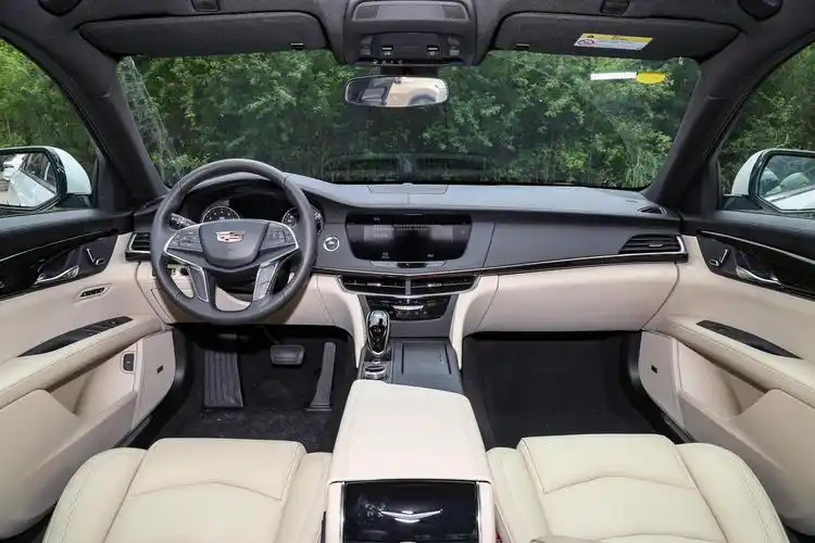 最便宜的凯迪拉克ct6值得入手吗?看完优惠再做决定