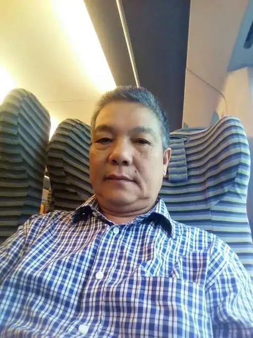 【50岁至60岁左右男士(离婚,丧偶)】 万余 百里挑一会员 少量图片选