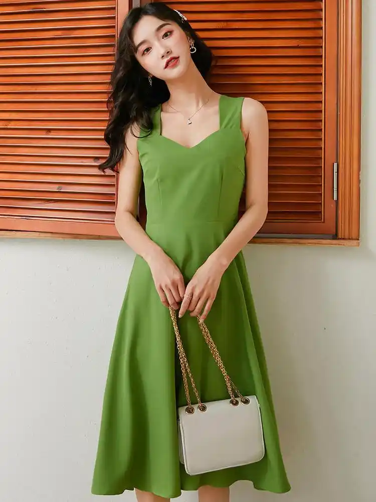 2022年春流行穿衣搭配香菜绿清新又高级这么穿太美了