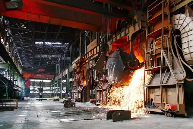 炼钢厂有多危险