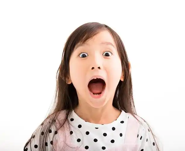 特写,小女孩,吃惊,脸_高清图片_全景视觉