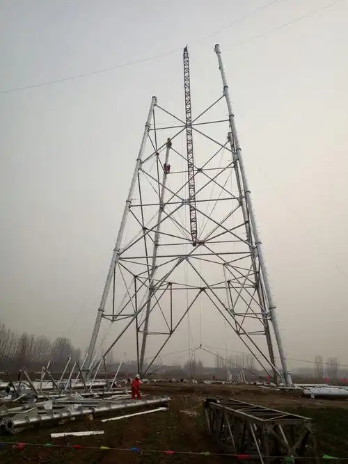 内悬浮抱杆组塔1000kv
