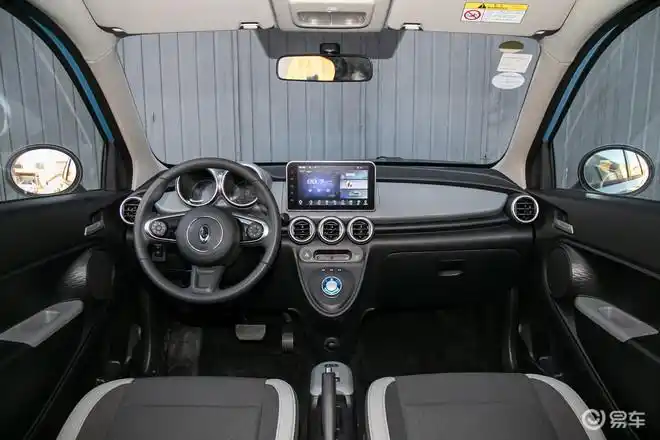 欧拉r1成交价698万起配置丰富空间舒适