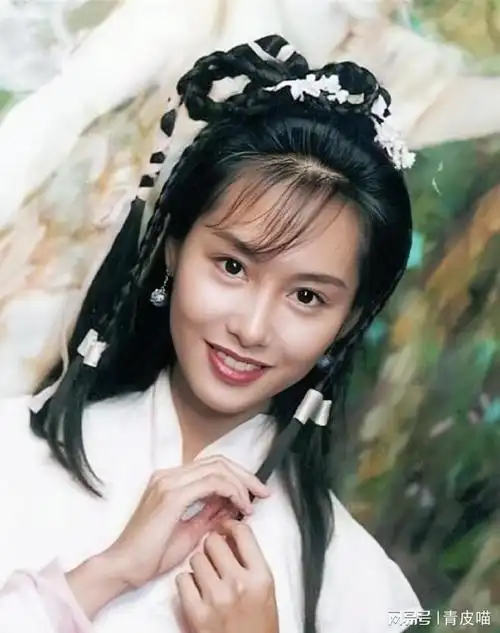 只有顶级美人才长着桃花眼这5位女星个个眉目传情网友顶配