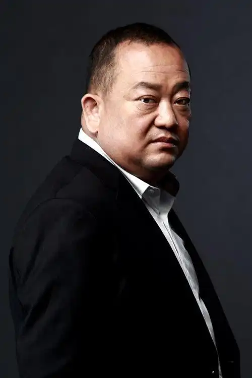 宗晓军赵丽颖持枪对峙 《胭脂》大战一触即发