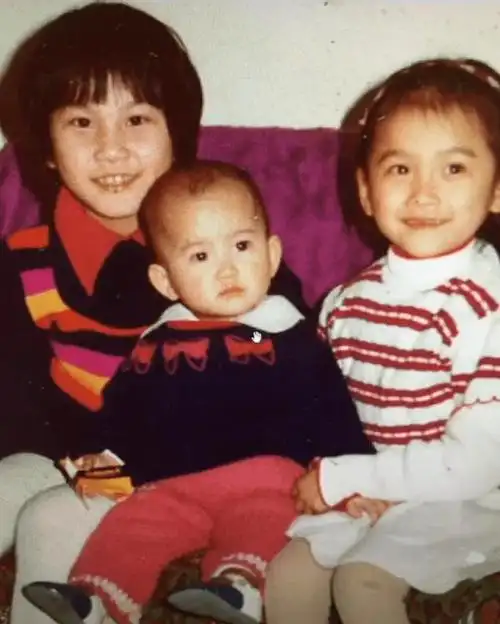 李玟因抑郁症自杀,富商老公已经多日未现身,两继女注销社交账号