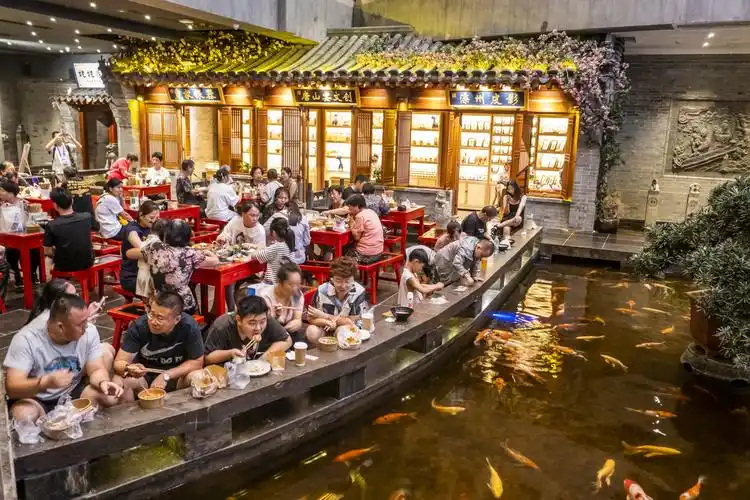 "唐山宴"火了!唐山味道,风情老街,堪称最令吃货疯狂的博物馆