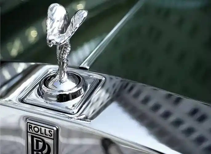 从二,三十年代开始,除了汽车本身的竞争,立标开始成