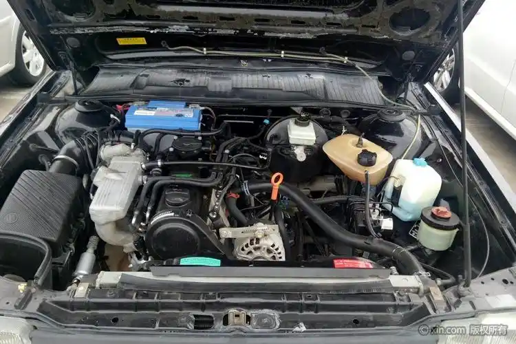 桑塔纳发动机号码在哪里( 桑塔纳的发动机号在什么位置图解 )