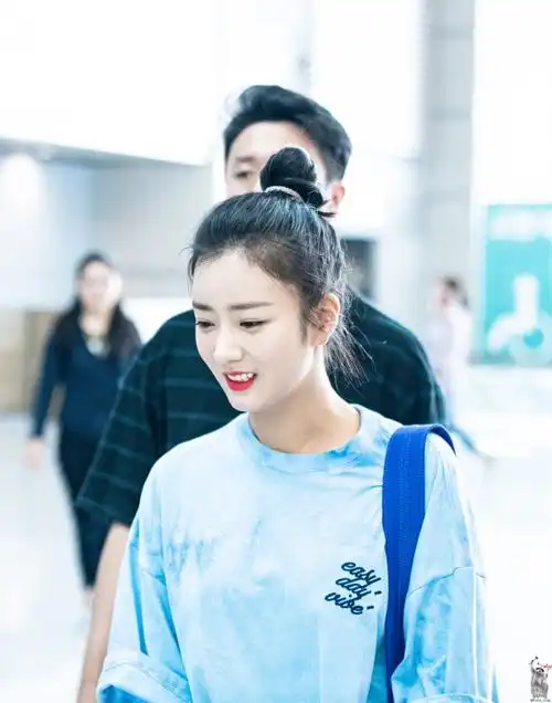 【饭拍】尹普美超话#sparklingbomi#190727 仁川机场出境台湾 普美