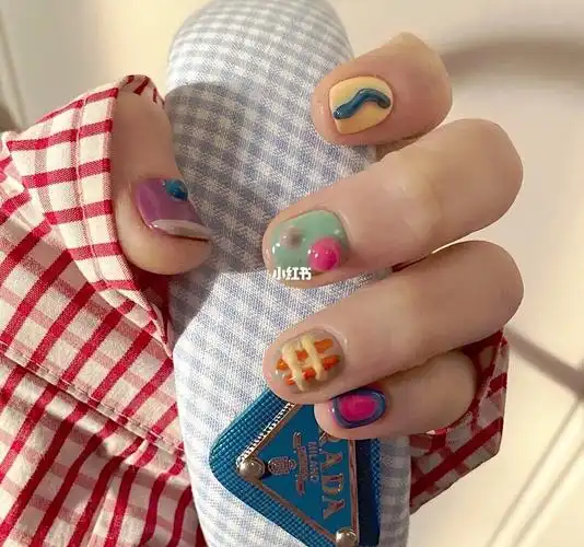 适合学生党的可爱短款美甲