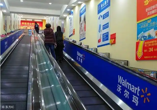 而在这场浪潮中,真正的巨头沃尔玛首当