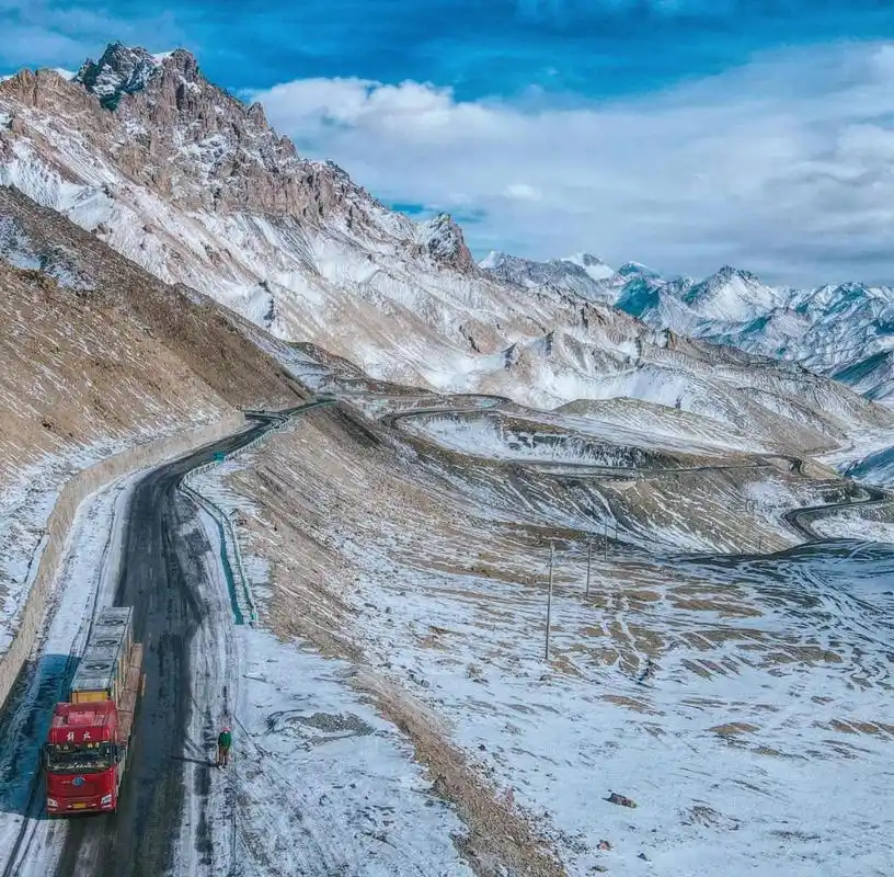 day1 叶城零公里-大红柳滩  (海拔4208) 91穿越5000海拔的达板 山顶