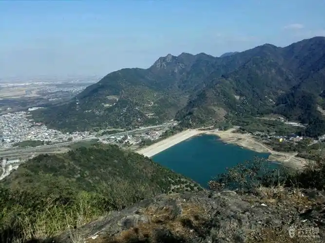 奉化西坞横坑水库-虎头岩-雨施山-西凹地-横坑水库环线未命名