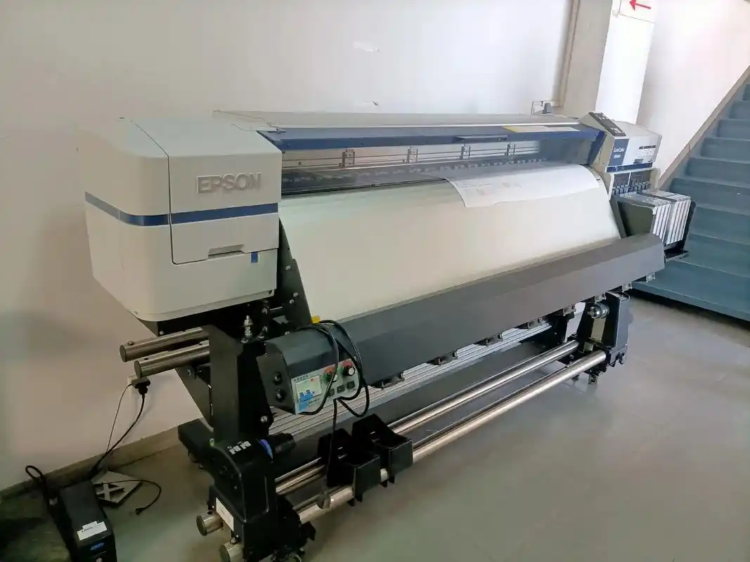 写真机 爱普生b9080户内双头写真机,有老板看上的吗? - 抖音