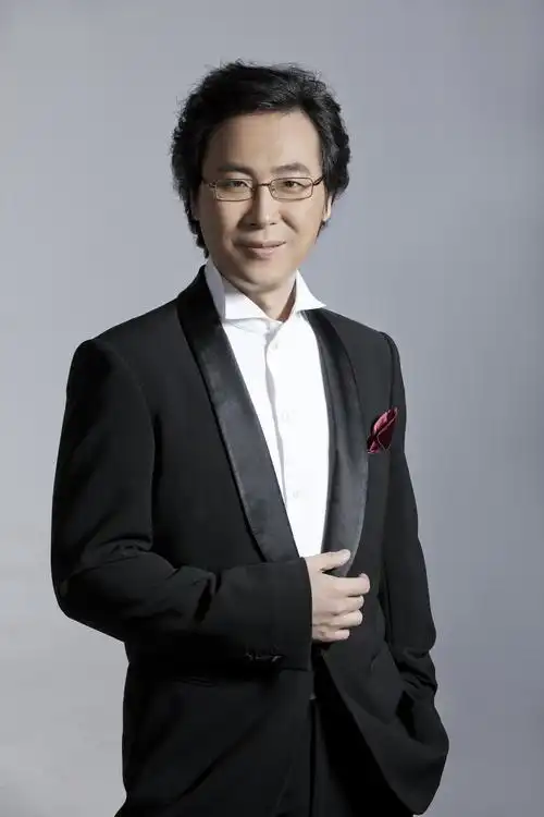 12月24日,著名男中音歌唱家廖昌永将以一台"向经典致敬"独唱音乐会,为