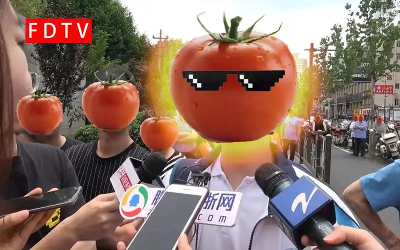 采访第一个出考场的【老番茄】史上最骚高考考生_哔哩哔哩_bilibili