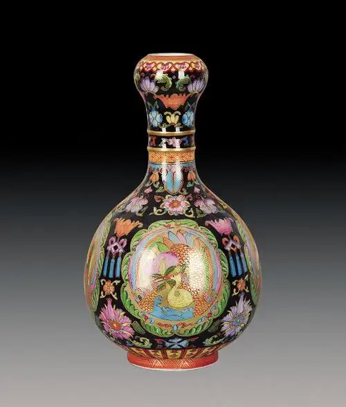 1078 清 仿铜胎掐丝珐琅蒜头瓶