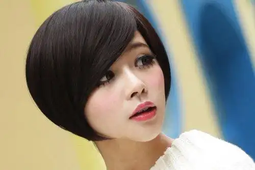 精剪韩式波波头抓住时尚才够辣极力推出自然美少女短发造型