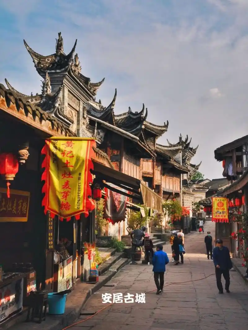 重庆古镇|铜梁安居古城 铜梁安居古镇是重庆市批准的20个历史文化名镇