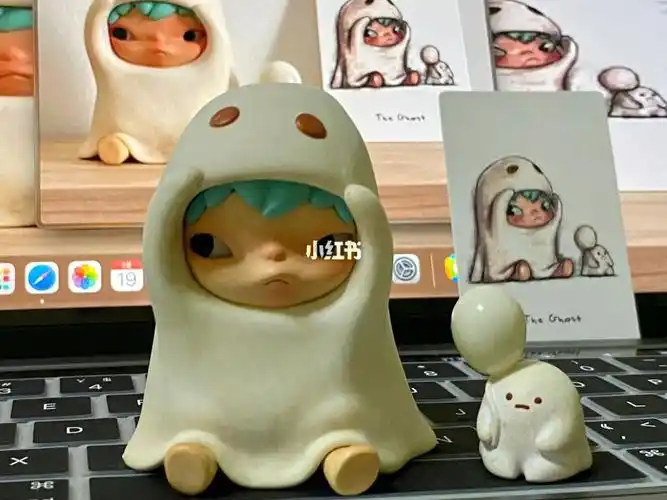 泡泡玛特小野幽灵款