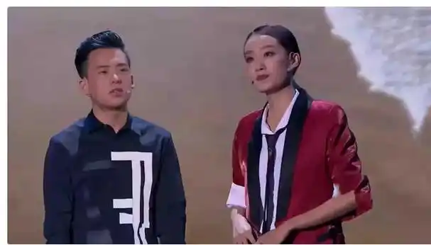 张小斐:郭麒麟要我做他女朋友,你会不会反对?郭德纲:必须反对