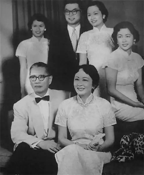 宋子文:有3个才貌双全的女儿,1辈子就只能是当外公的命